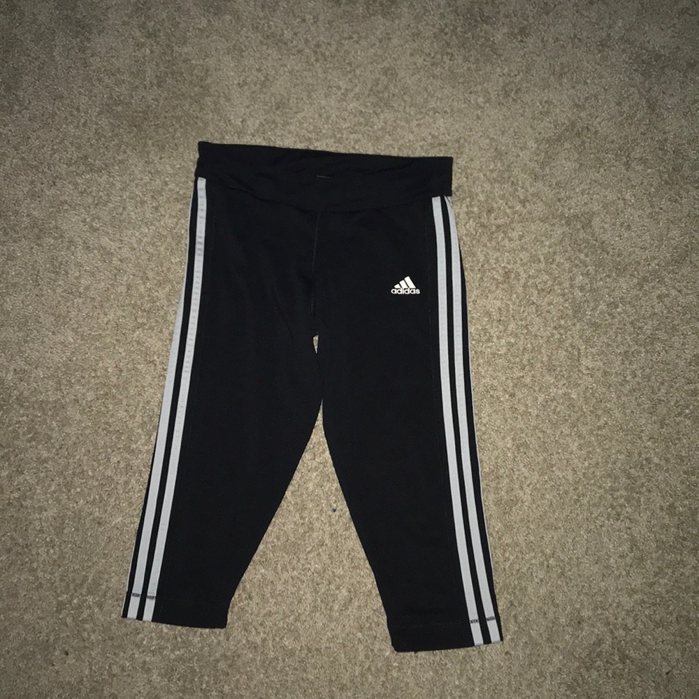 Cropped Adidas workout pants